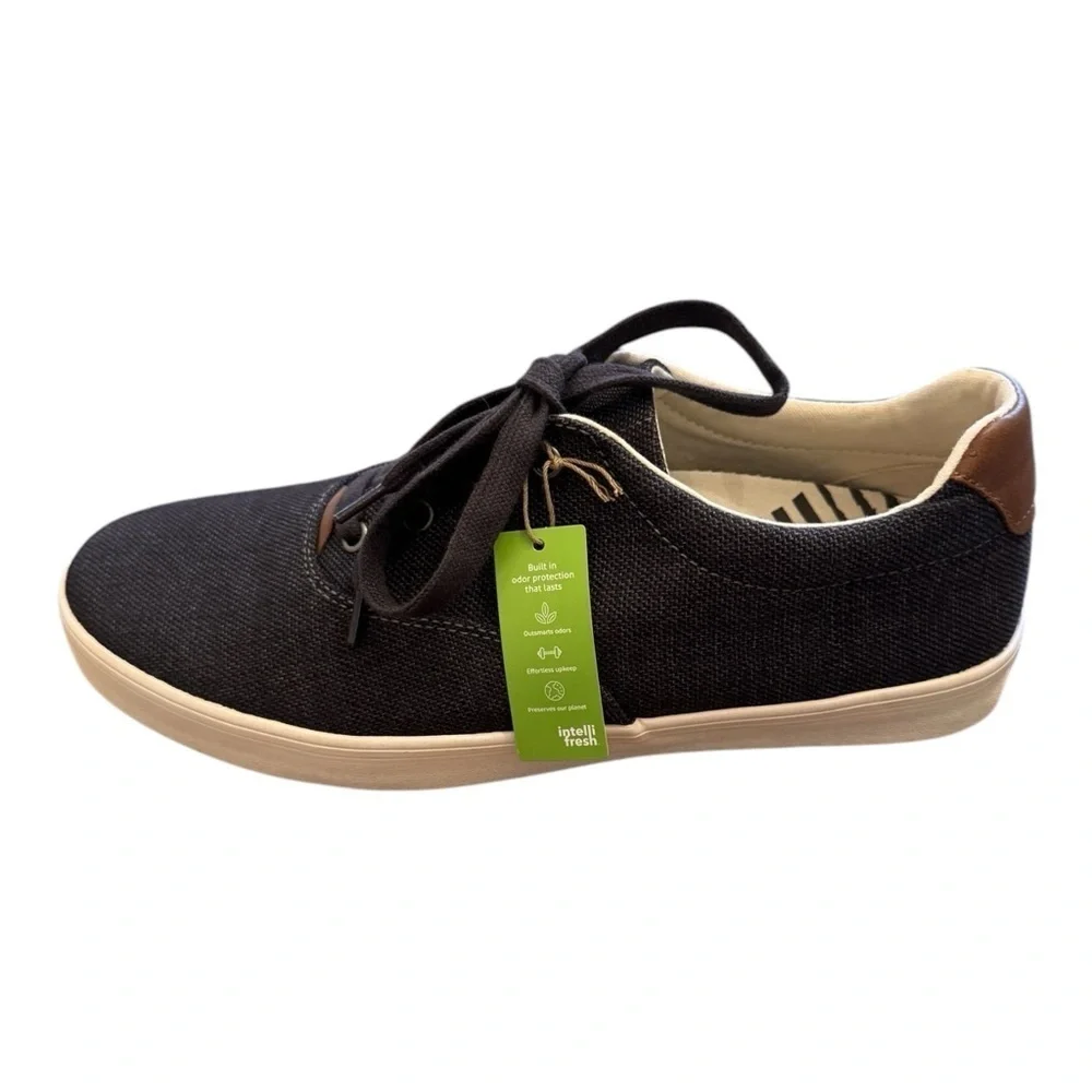 Taos Footwear Ballentine Sneaker NWT